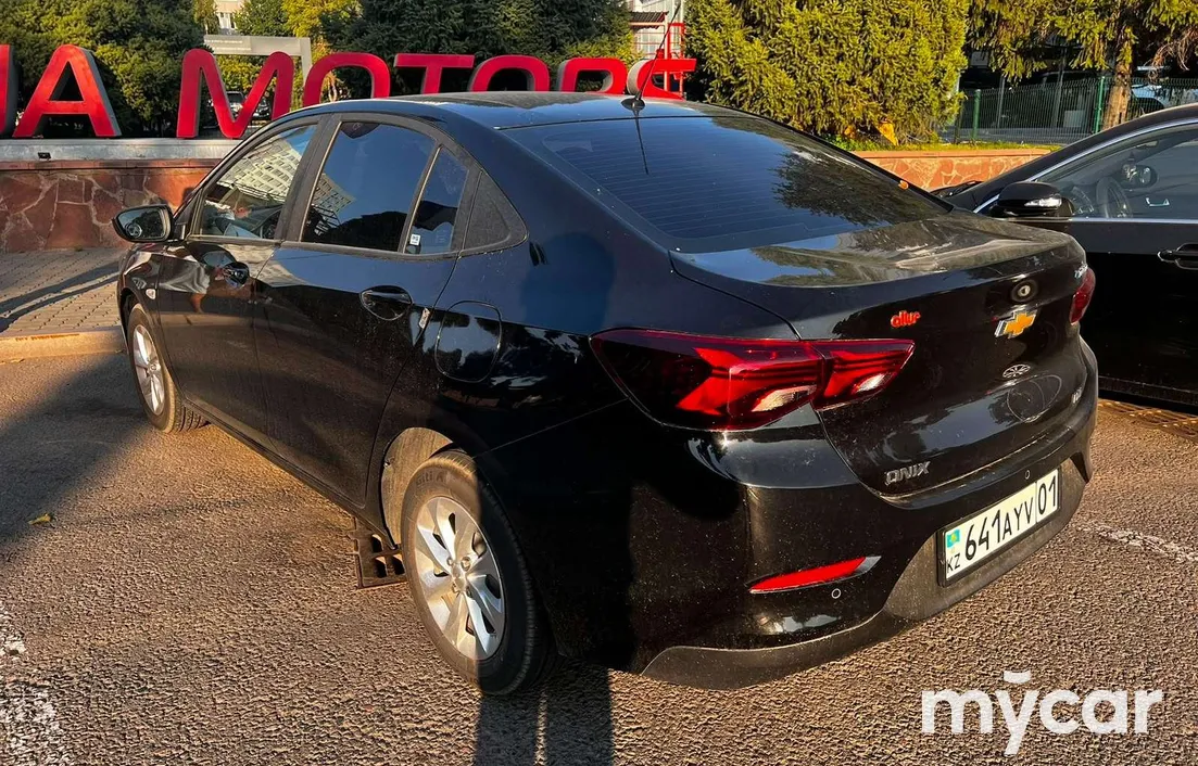 Chevrolet Onix 2024