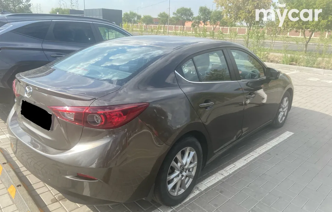 Mazda 3 2015