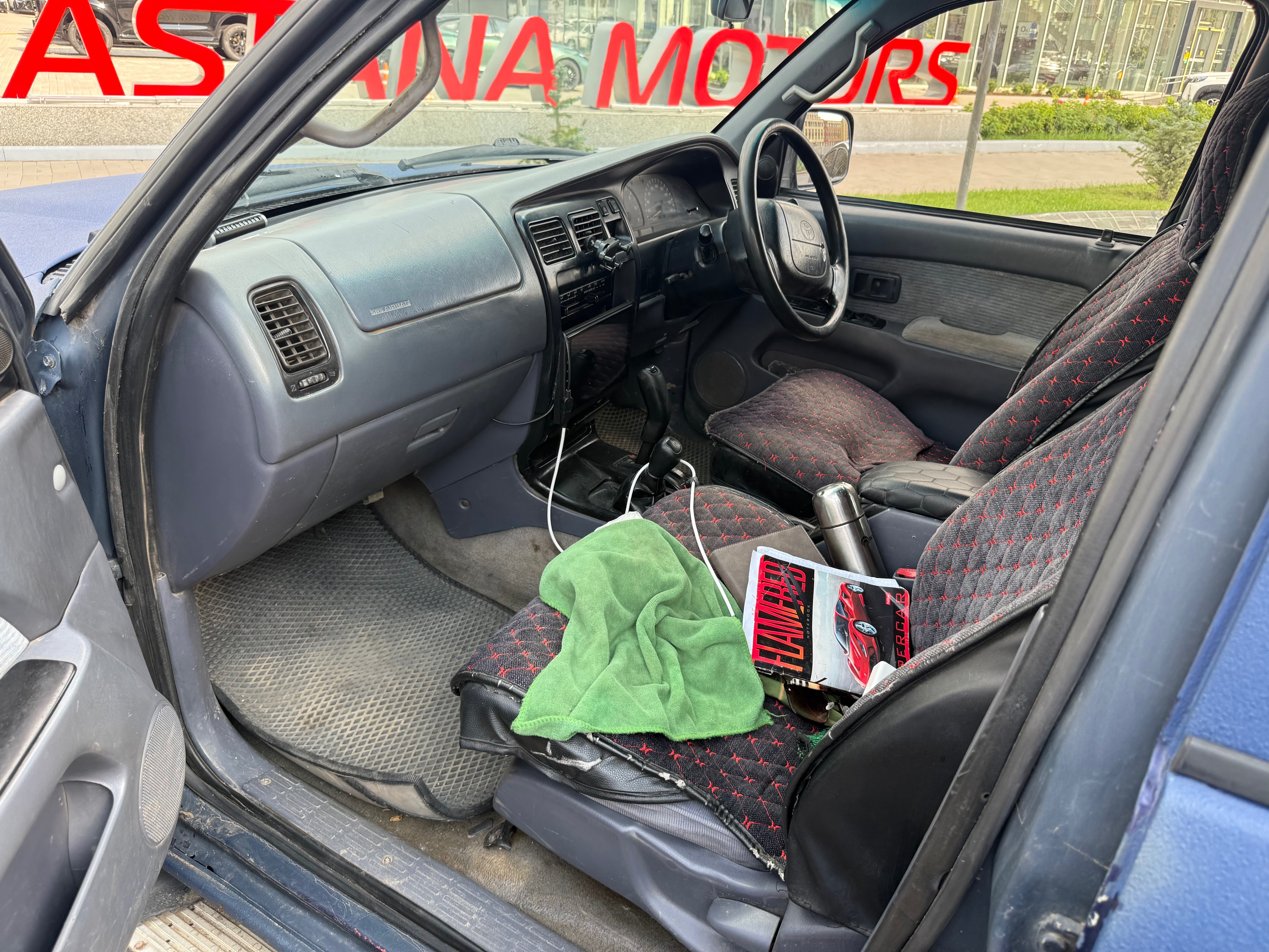 Toyota Hilux Surf 1996