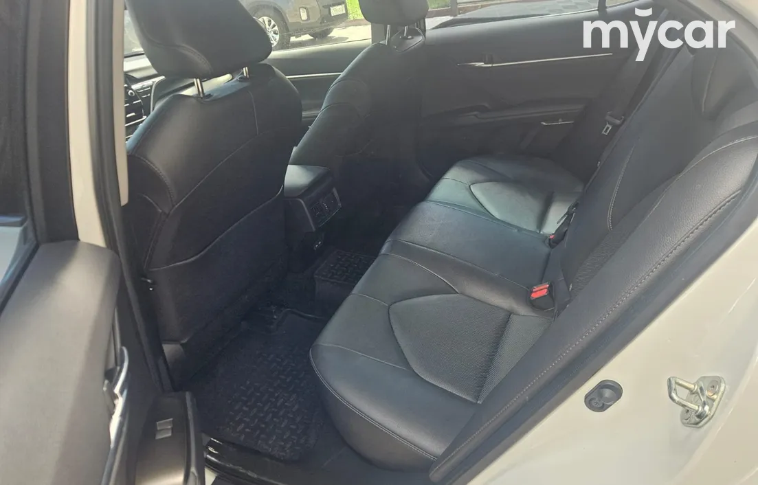 Toyota Camry 2023