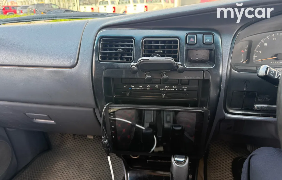 Toyota Hilux Surf 1996
