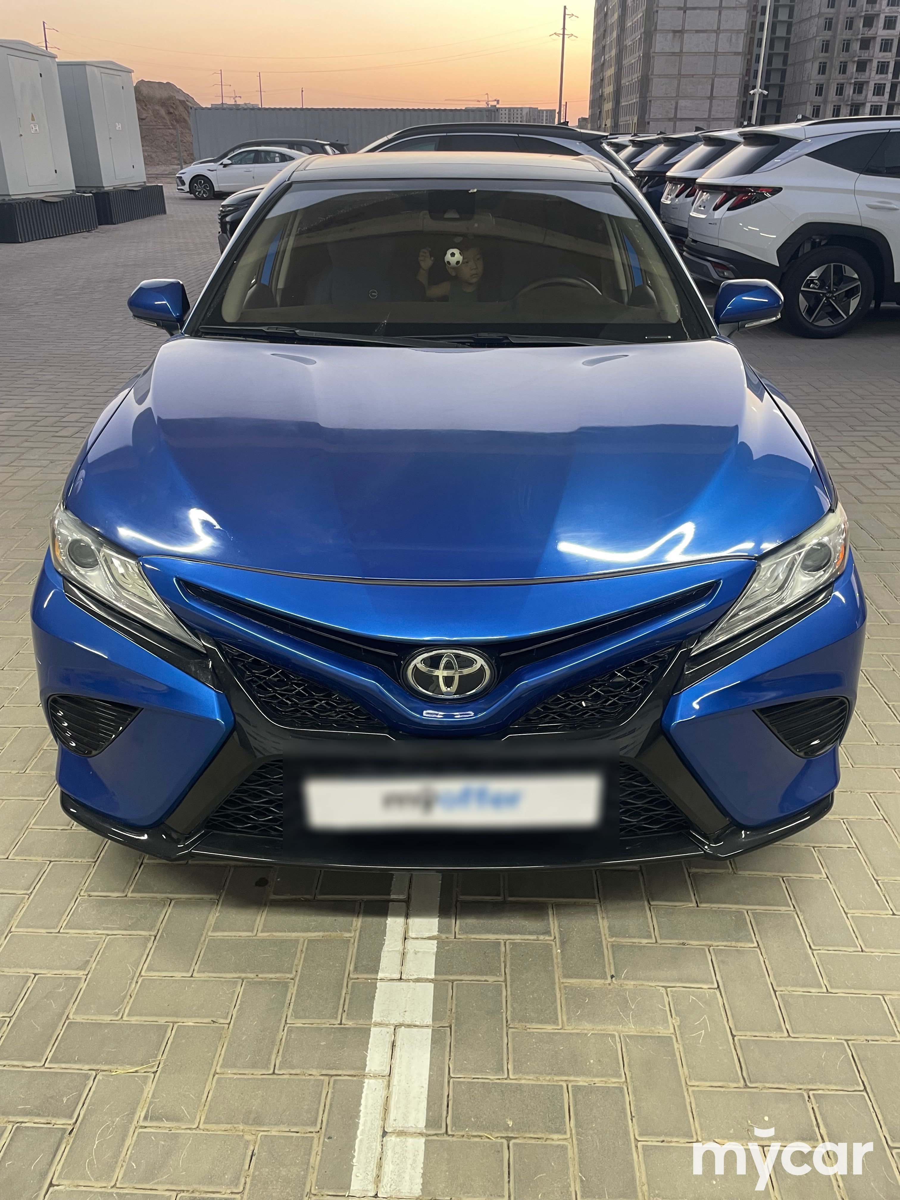 Toyota Camry 2019