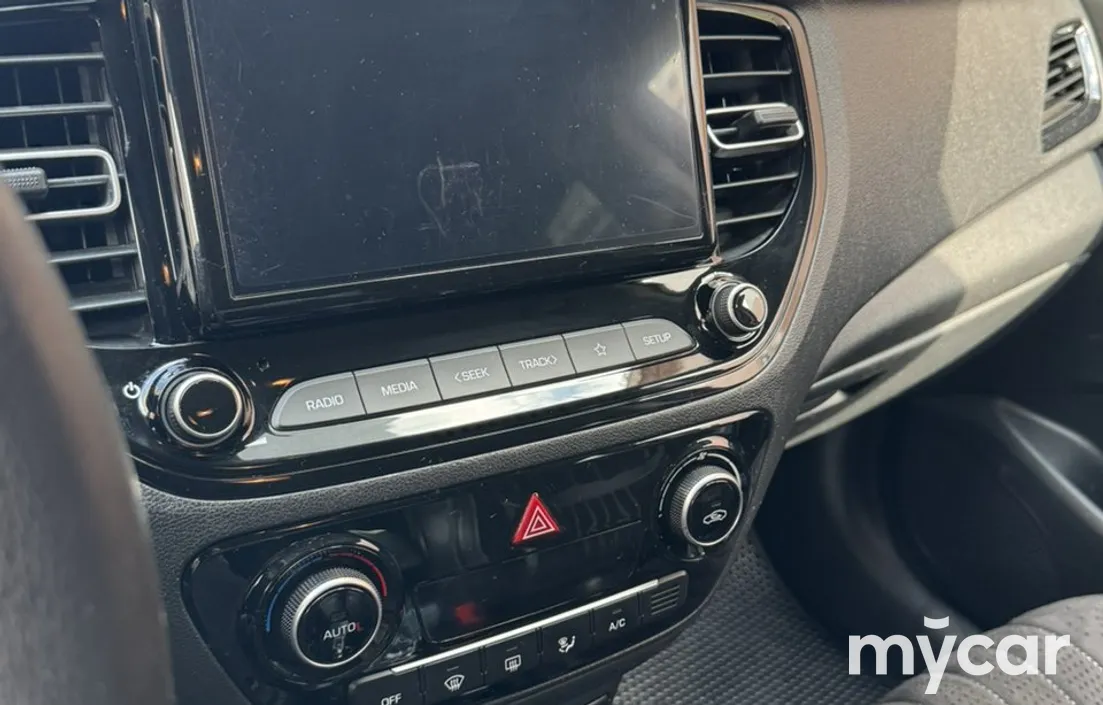 Hyundai Accent 2021
