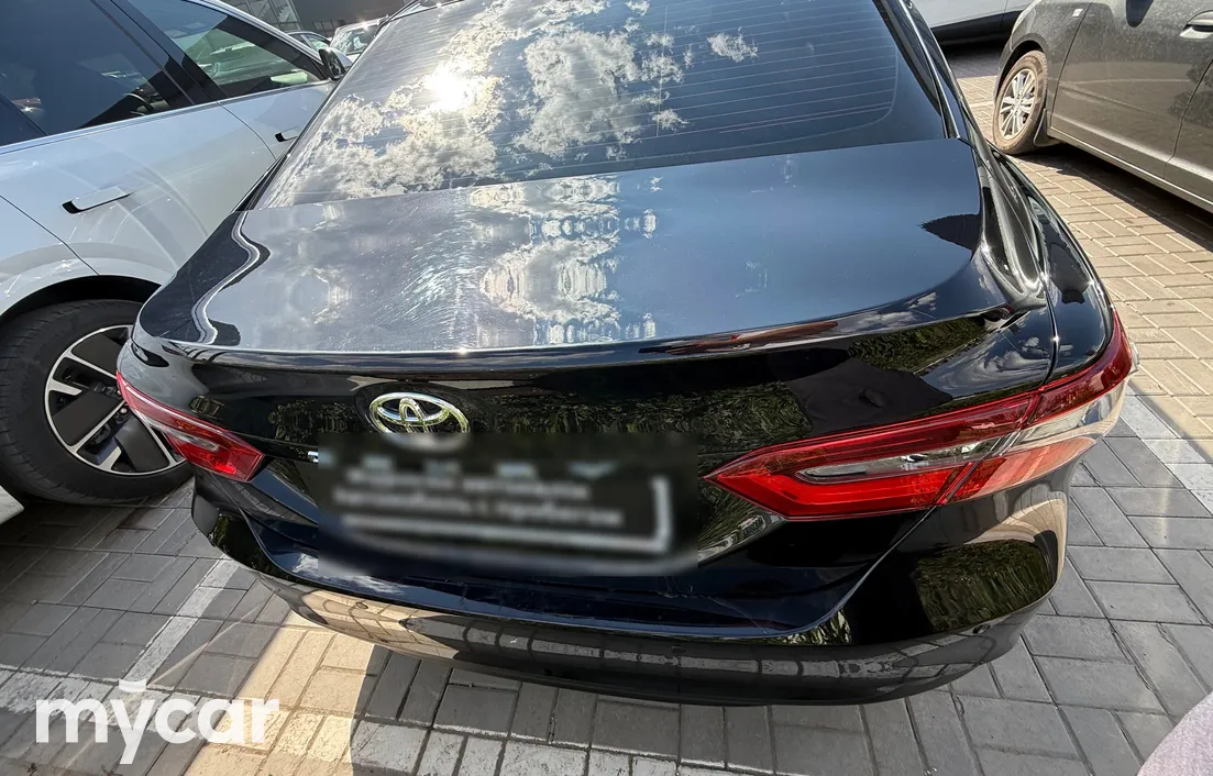 Toyota Camry 2023