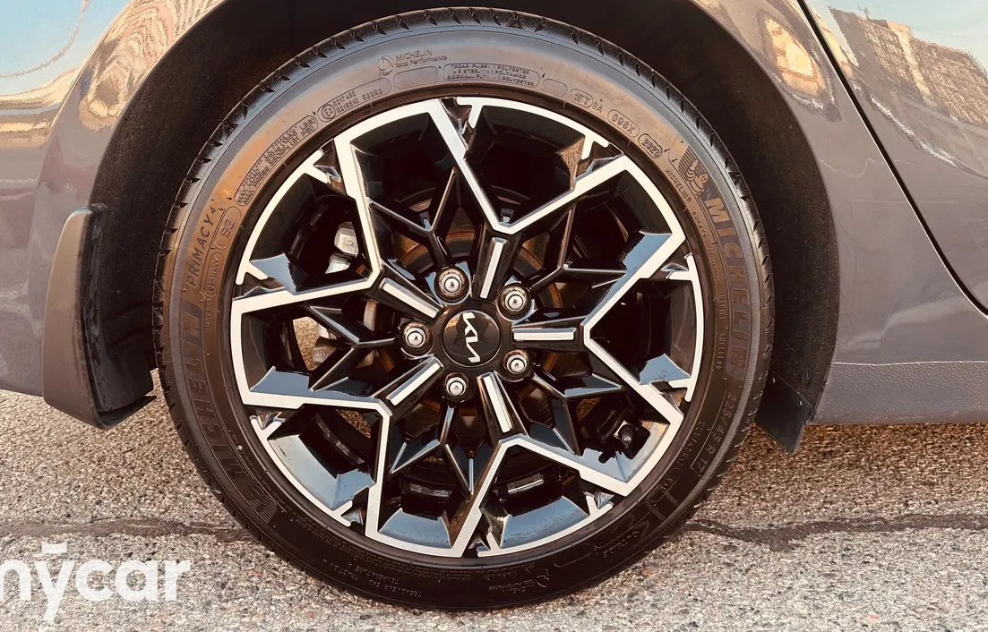 Kia Ceed 2023