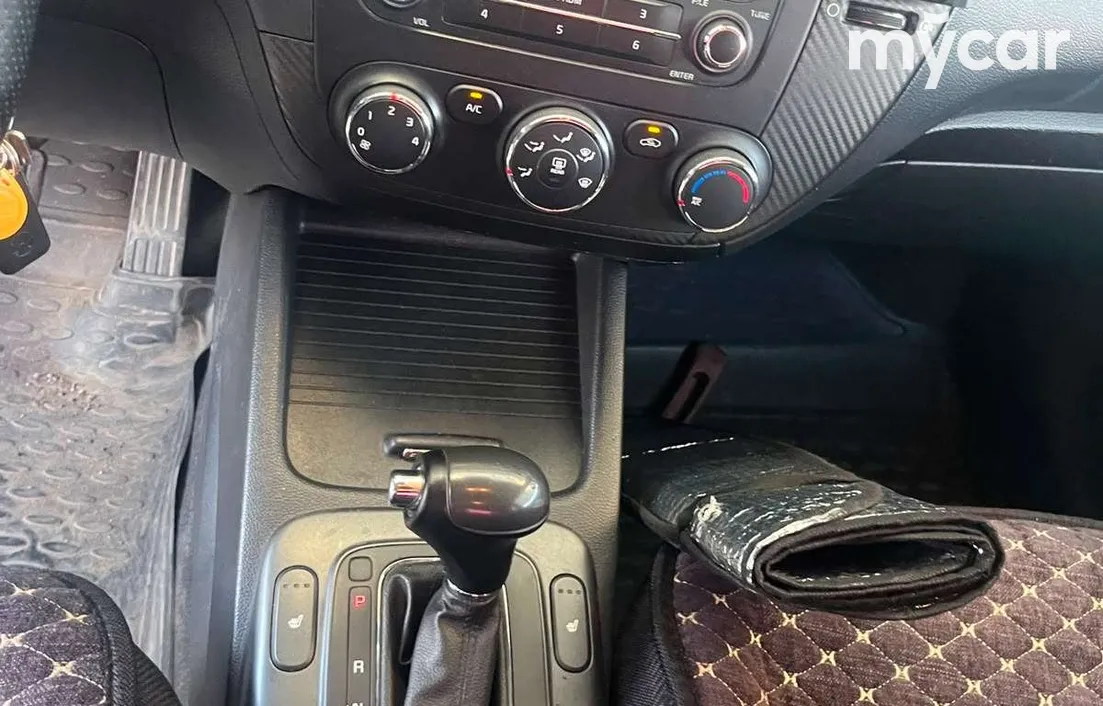 Kia Cerato 2015