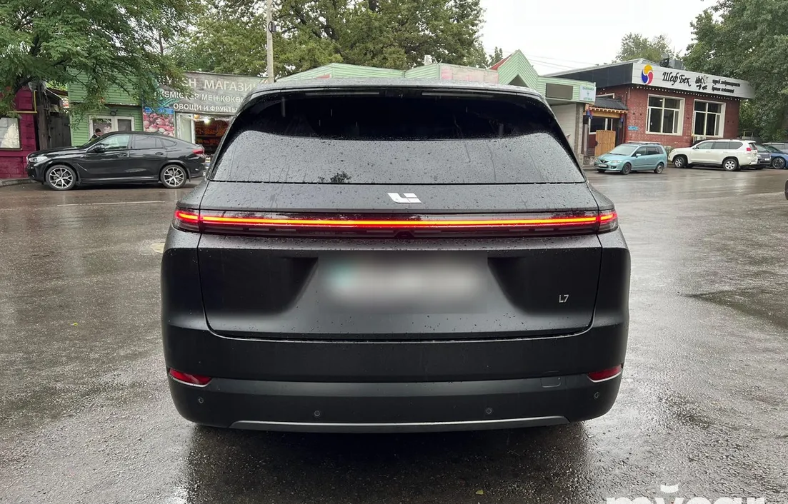 LiXiang L7 2024