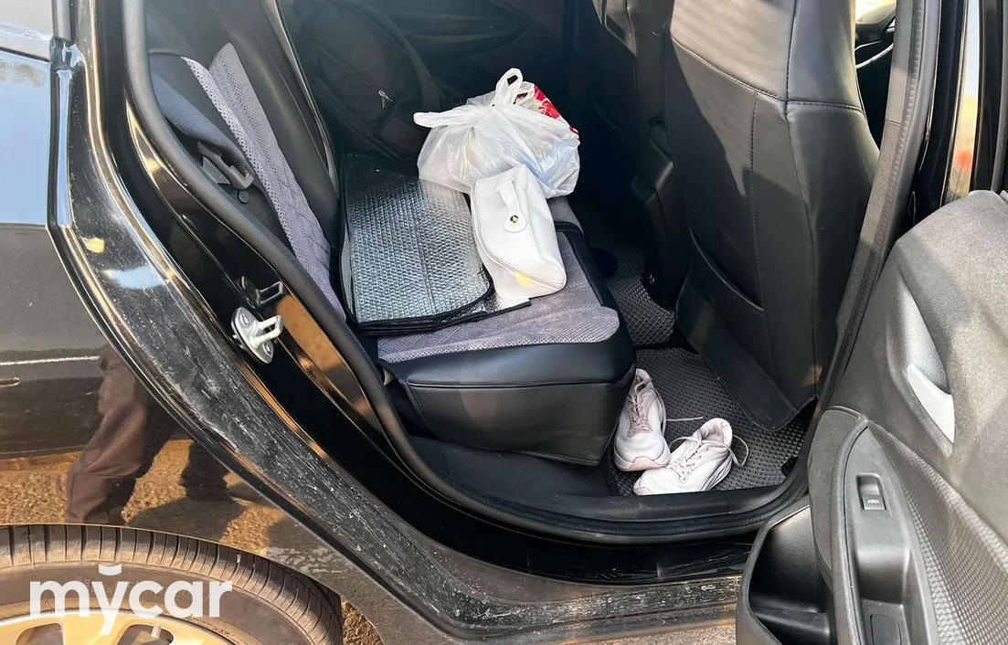 Chevrolet Onix 2024