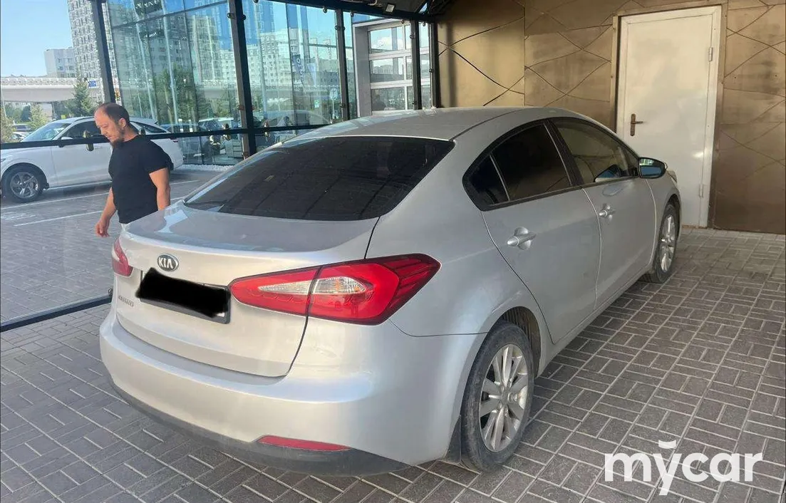 Kia Cerato 2015