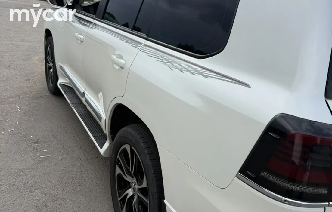 Toyota Land Cruiser 2020