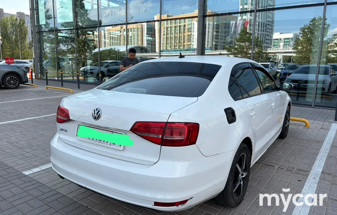 Volkswagen Jetta 2015