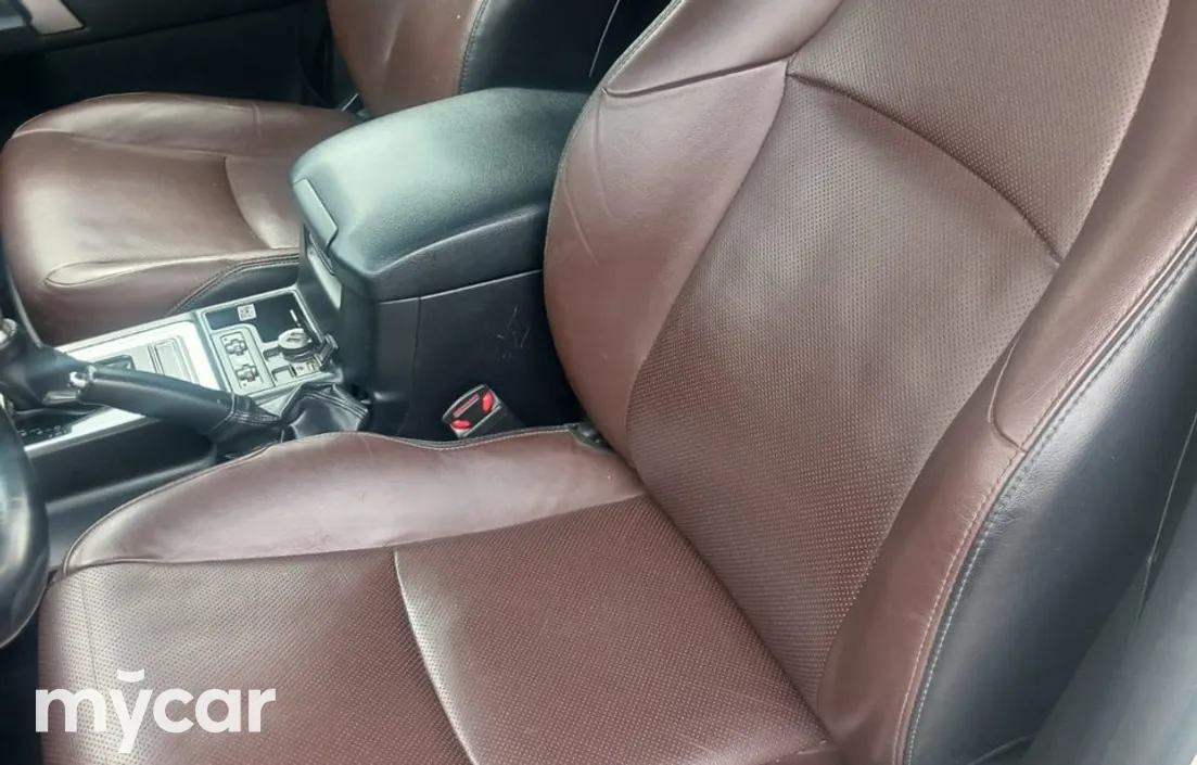 Toyota Land Cruiser Prado 2018
