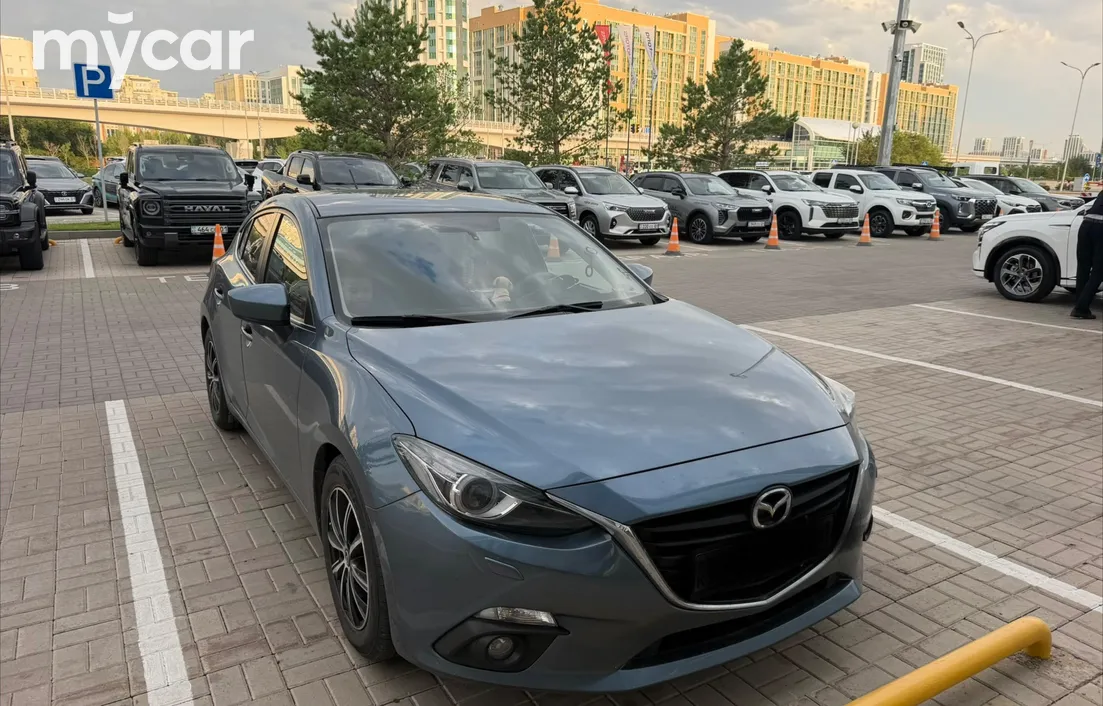 Mazda 3 2015