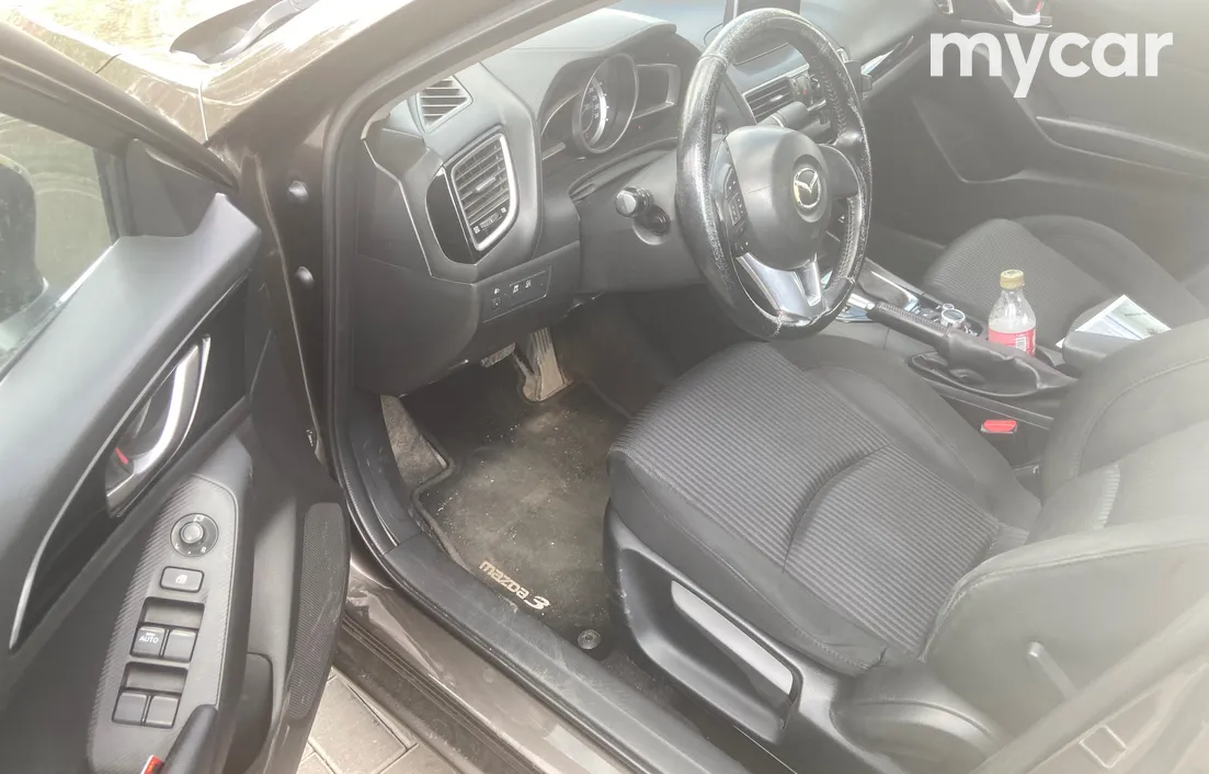 Mazda 3 2015