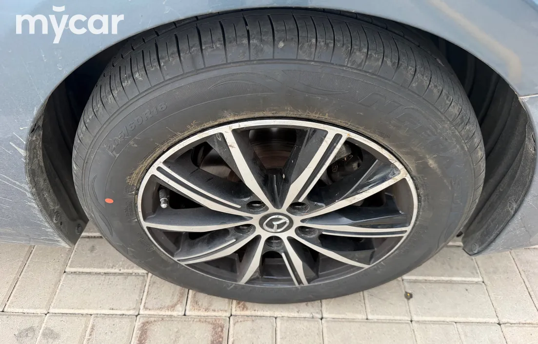 Mazda 3 2015