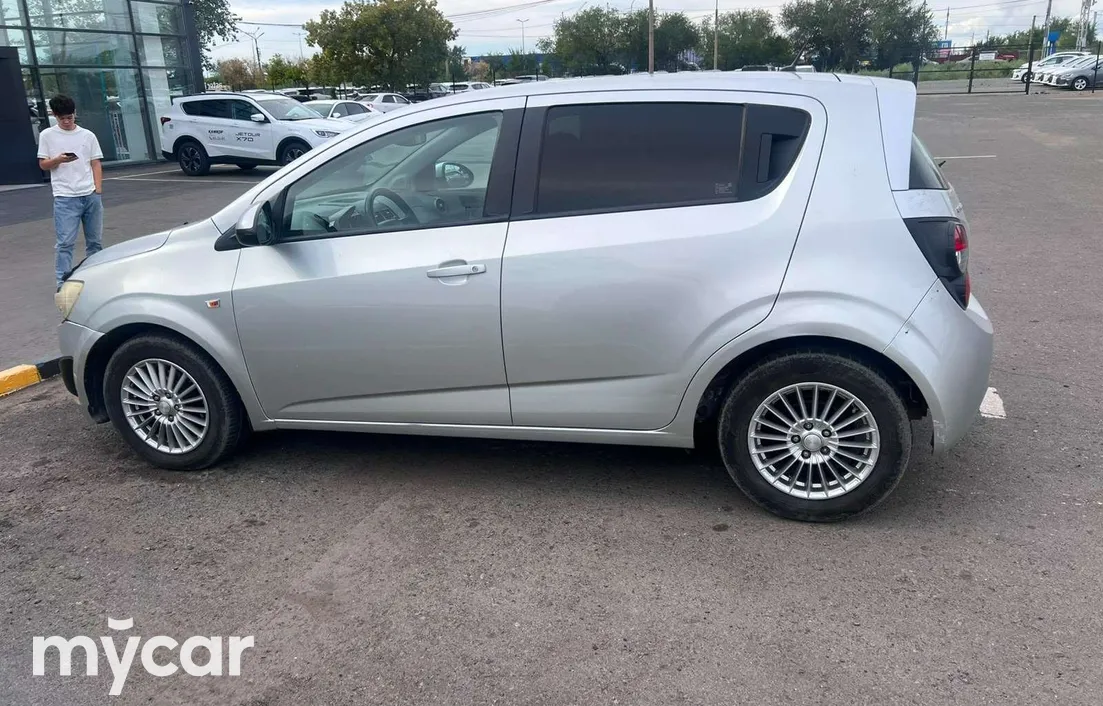 Chevrolet Aveo 2013