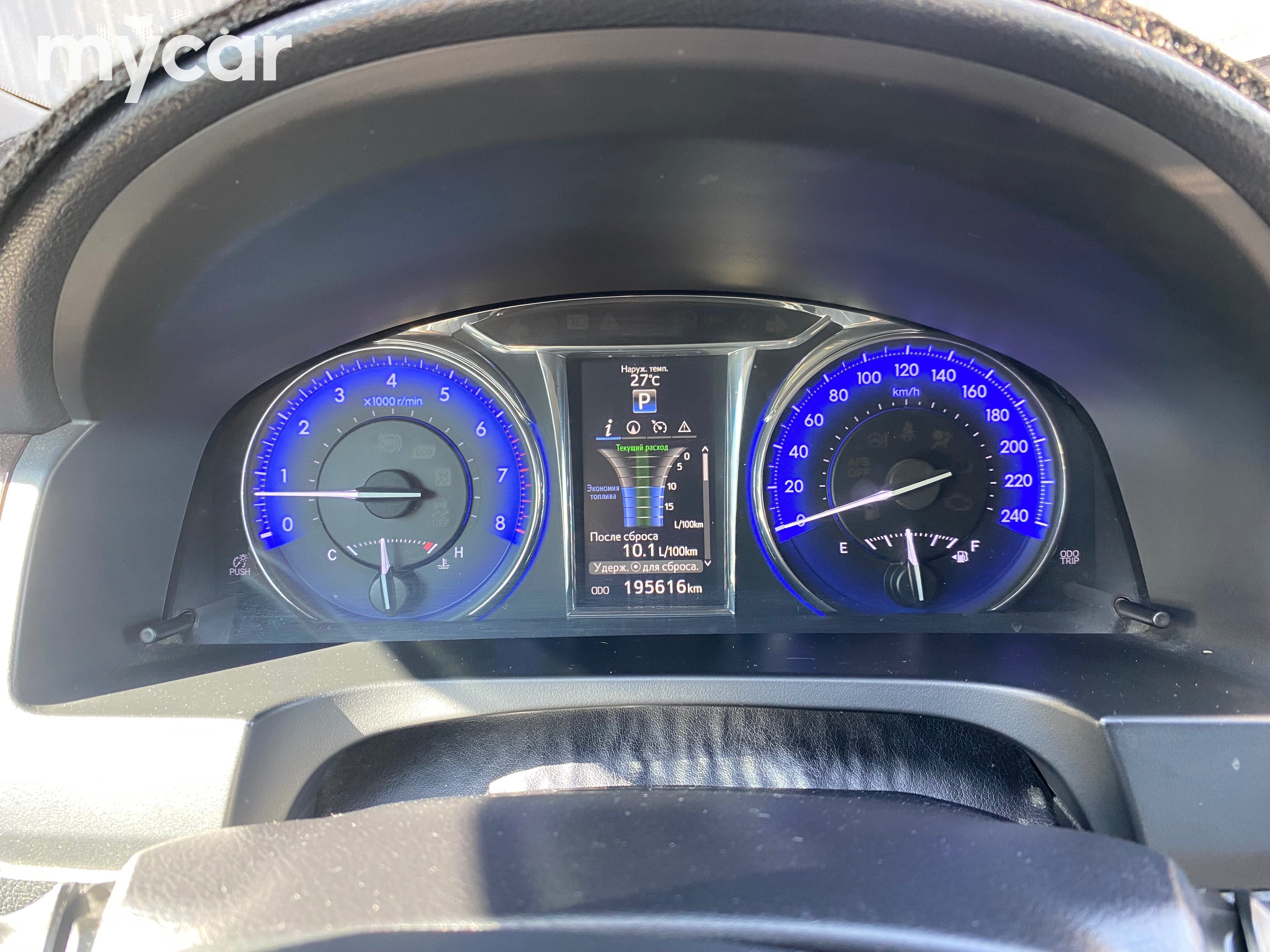 Toyota Camry 2017