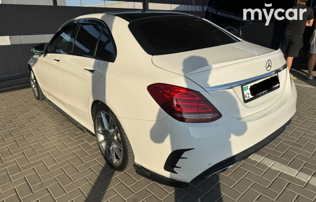 Mercedes-Benz C-Класс 2016