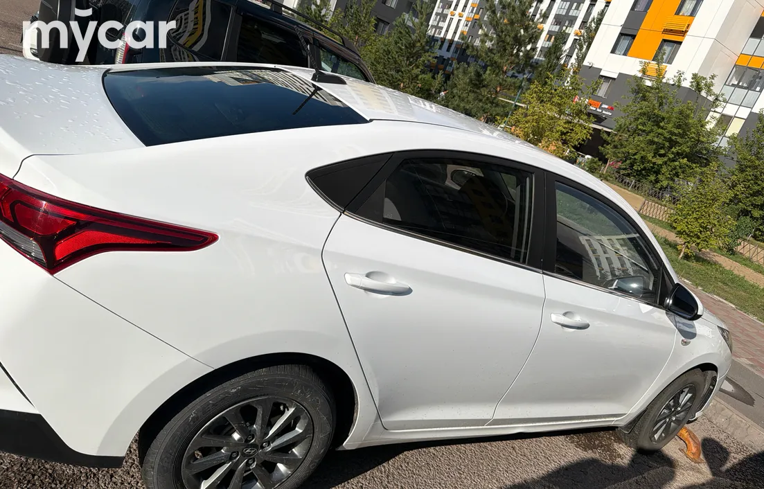 Hyundai Accent 2021