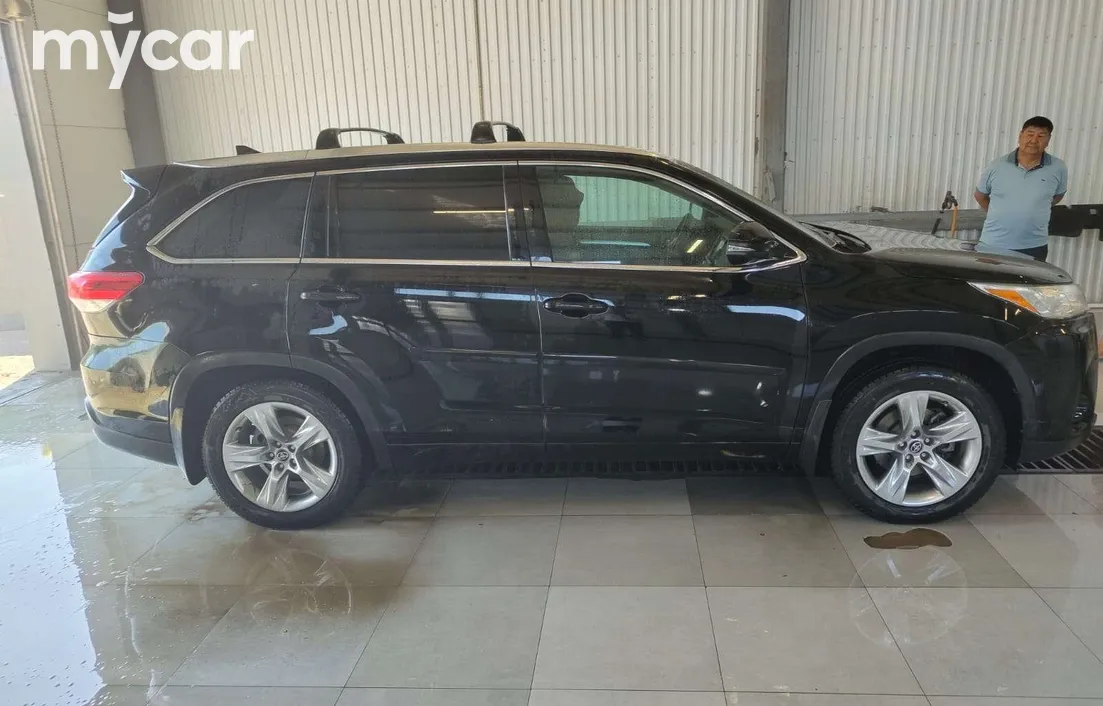 Toyota Highlander 2018