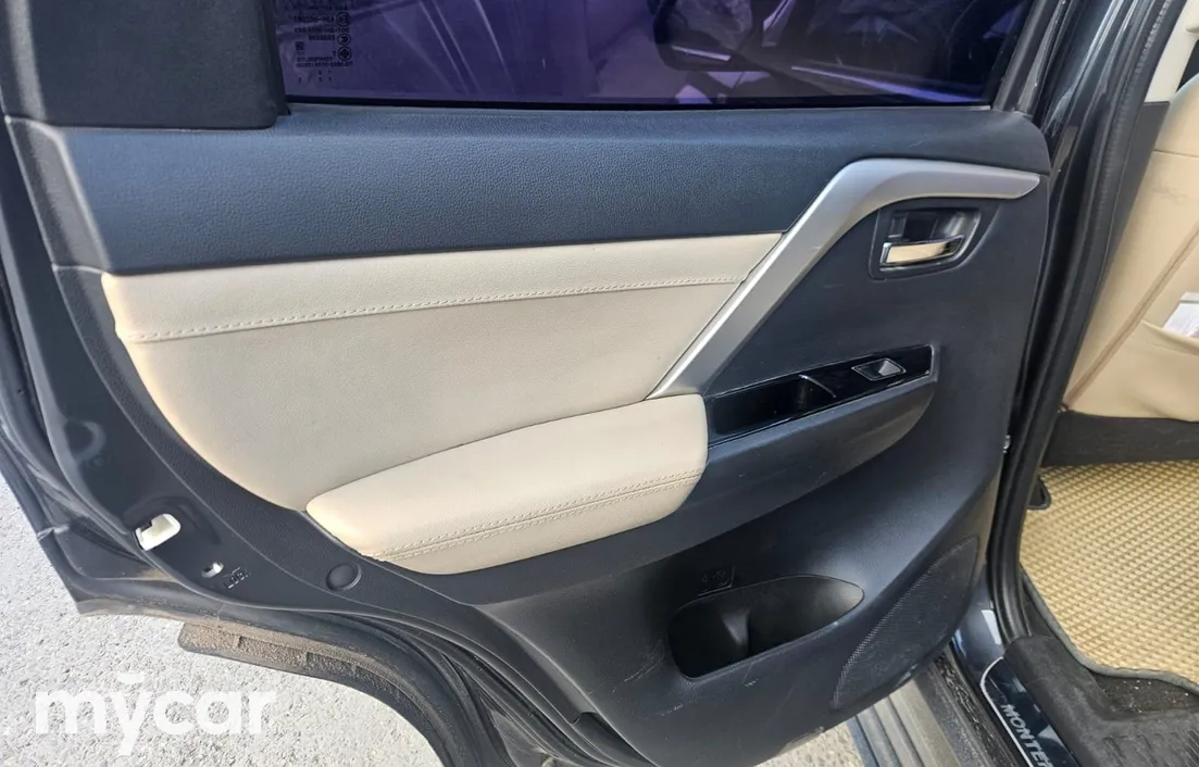 Mitsubishi Montero Sport 2023