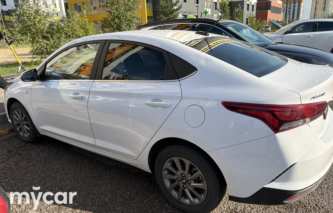 Hyundai Accent 2021