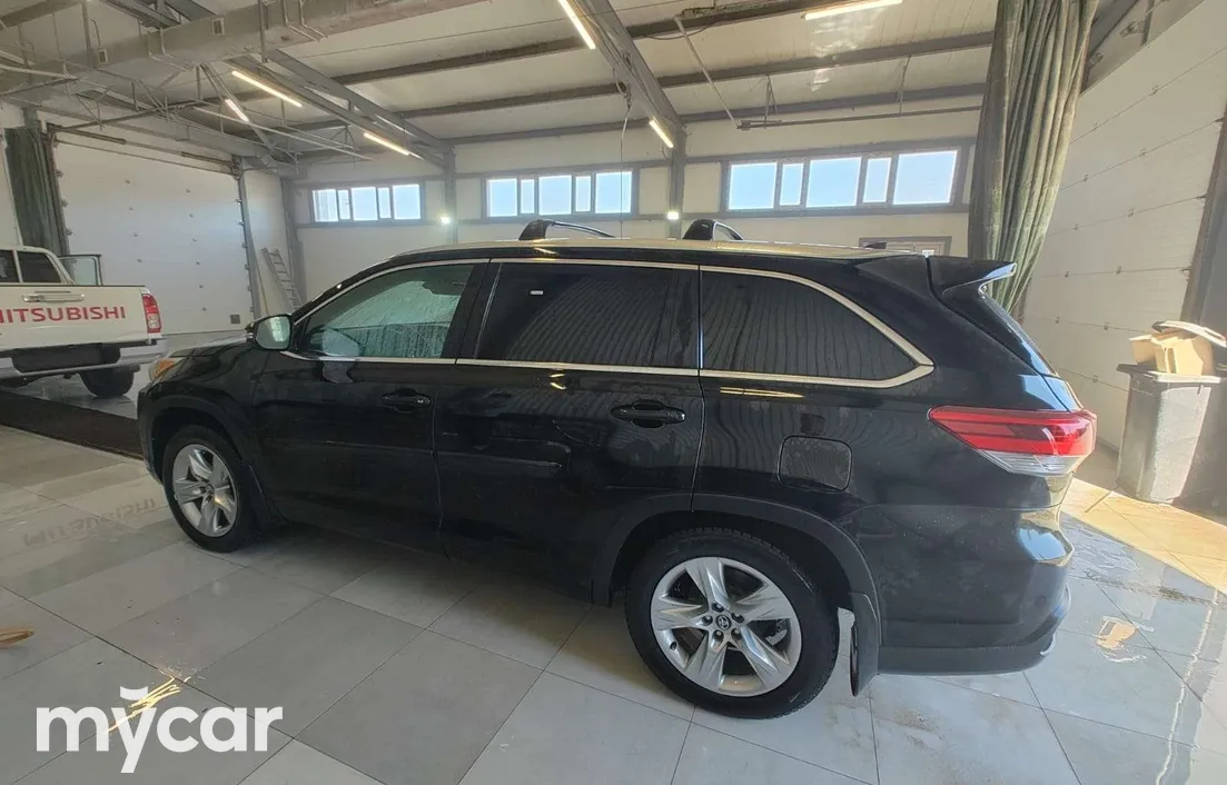 Toyota Highlander 2018