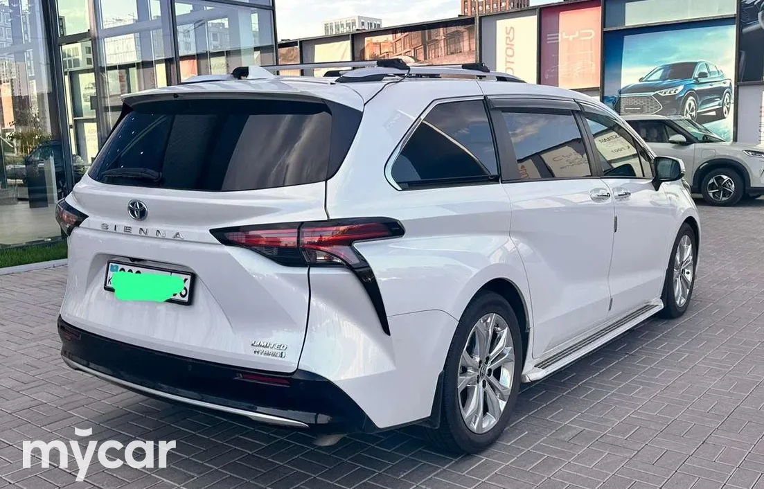 Toyota Sienna 2022