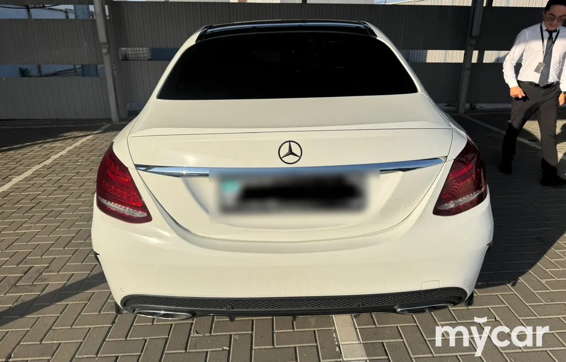 Mercedes-Benz C-Класс 2016