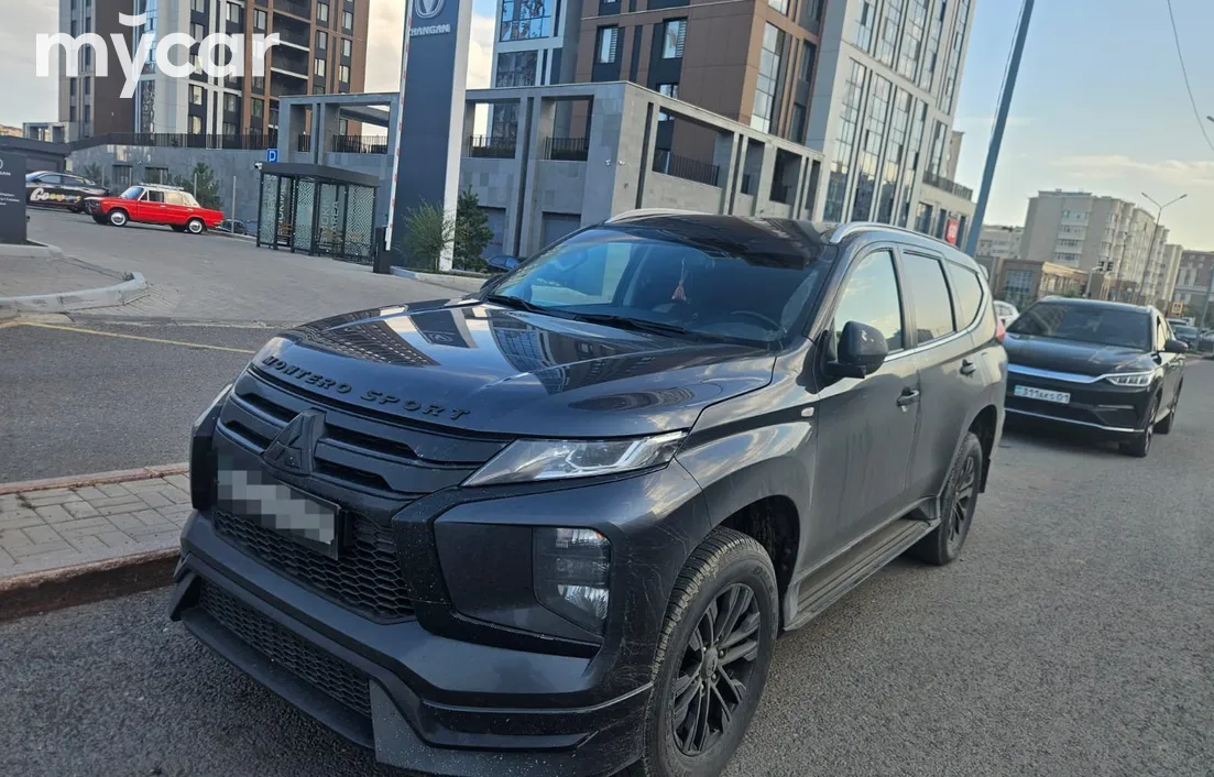 Mitsubishi Montero Sport 2023