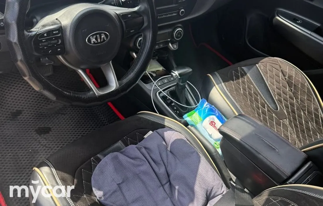 Kia Rio 2021