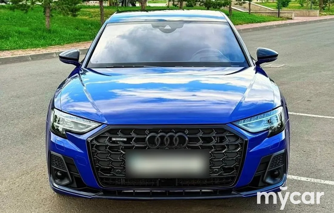 Audi A8 2023