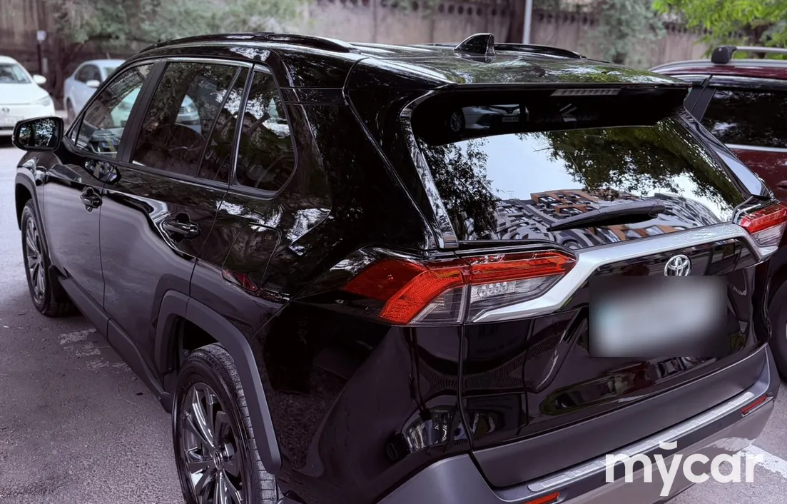 Toyota RAV4 2023
