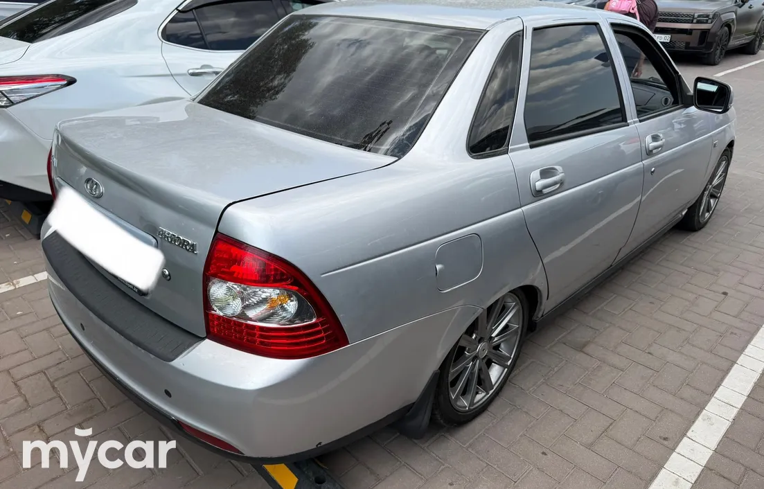 LADA Priora 2014