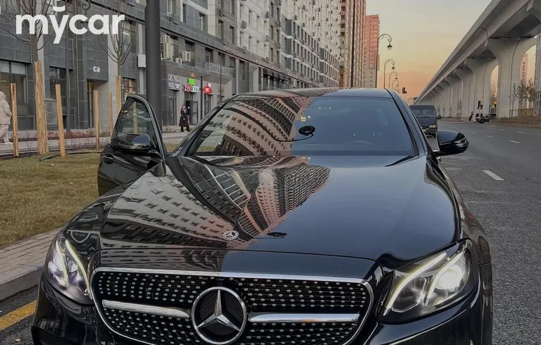 Mercedes-Benz E-Класс 2019