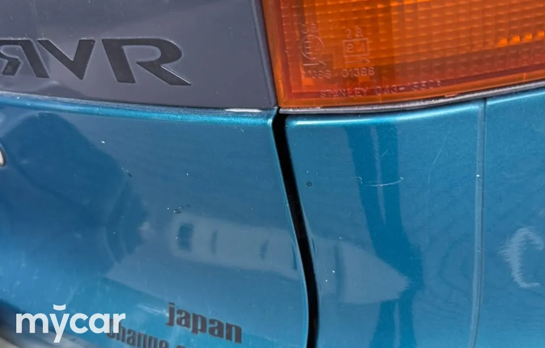 Mitsubishi RVR 1996