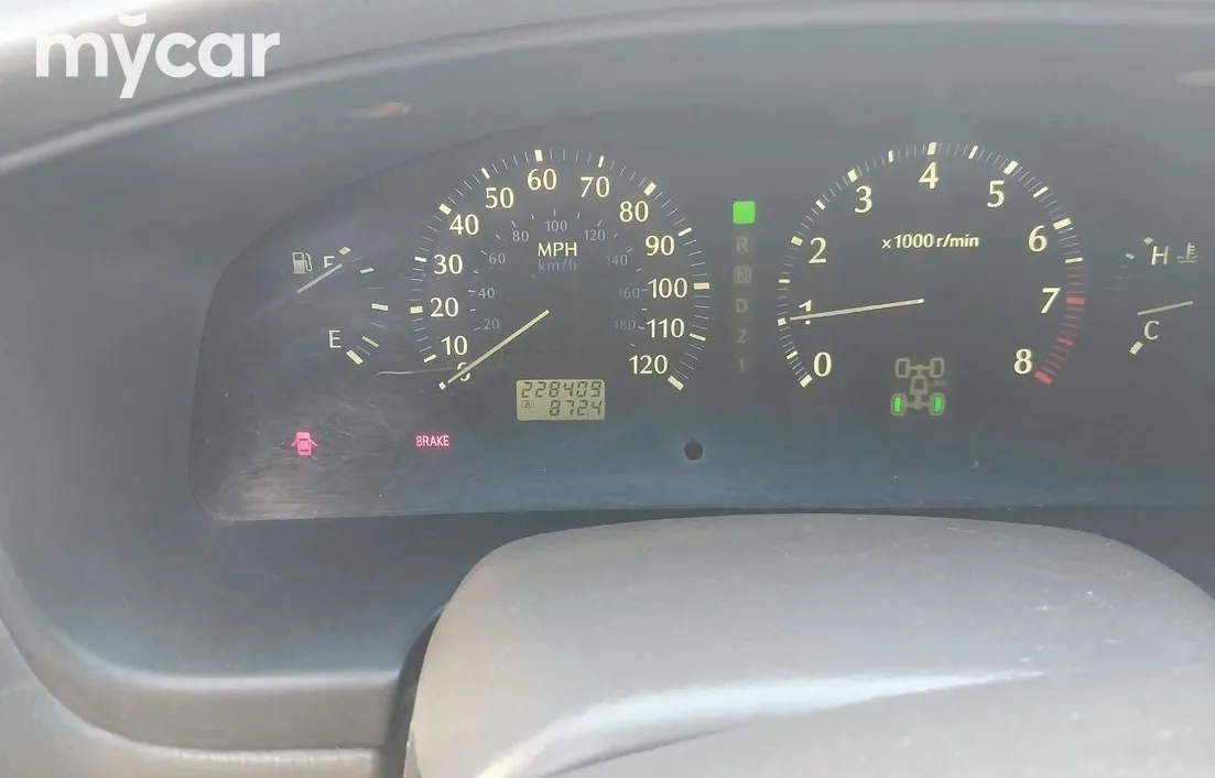 Infiniti QX4 2001