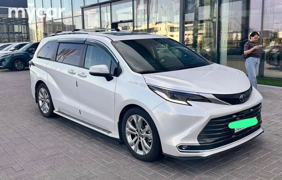 Toyota Sienna 2022