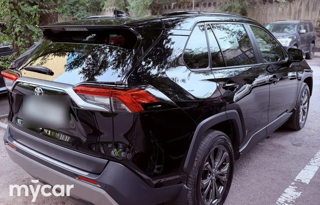 Toyota RAV4 2023