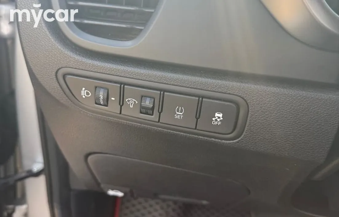 Kia Rio 2021