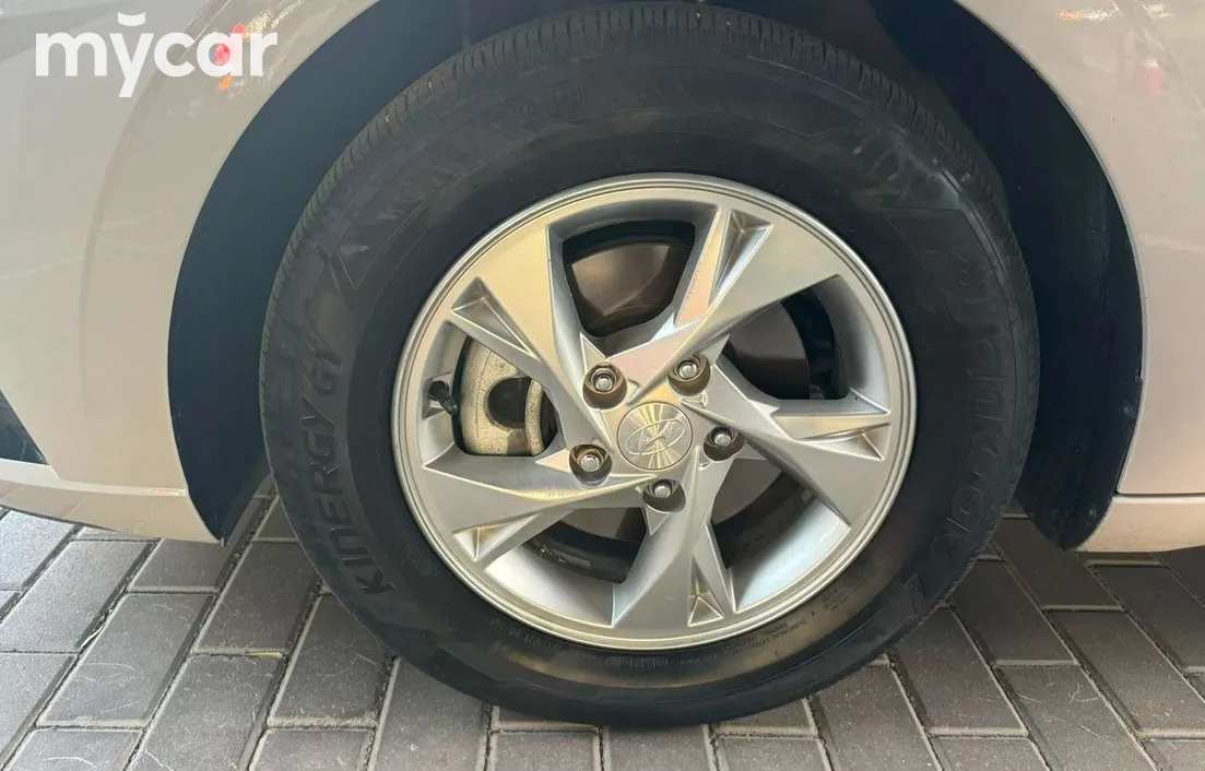 Hyundai Avante 2022