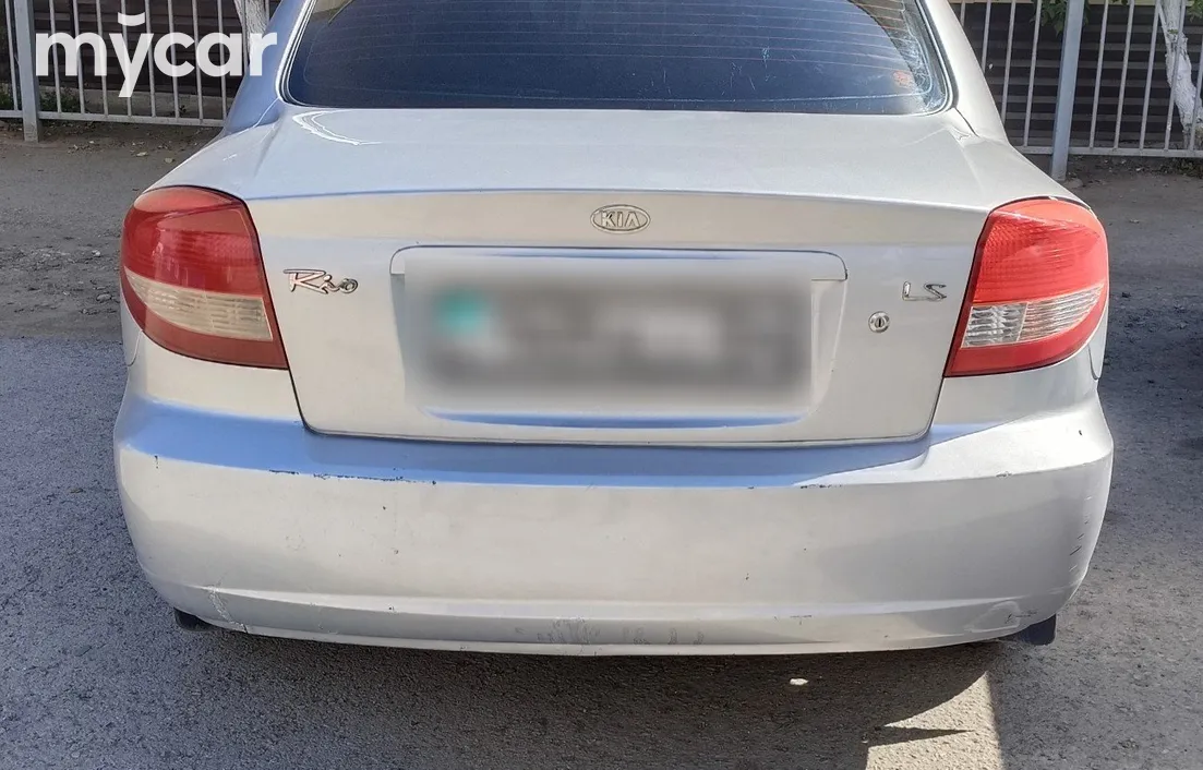 Kia Rio 2005