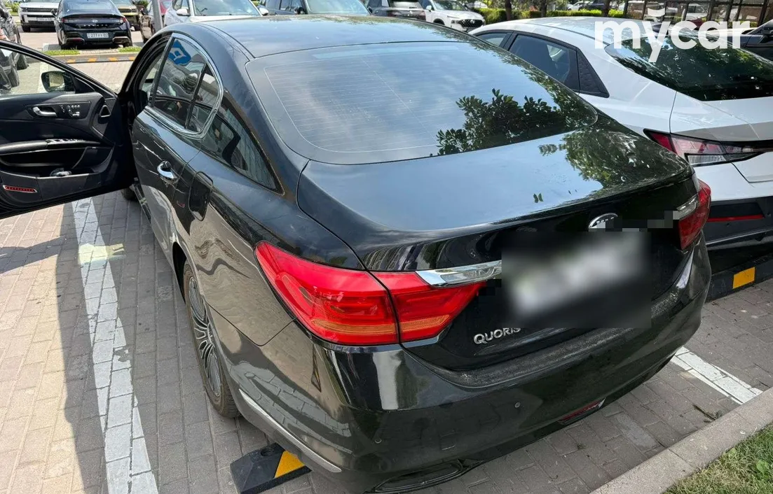 Kia Quoris 2013