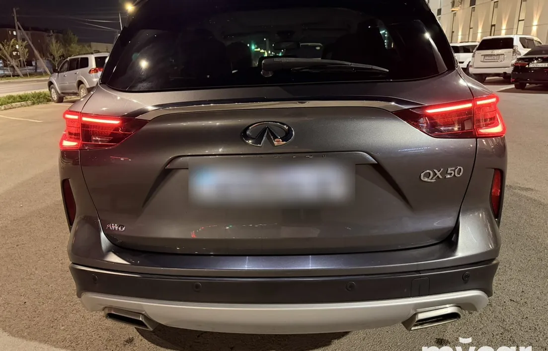 Infiniti QX50 2021