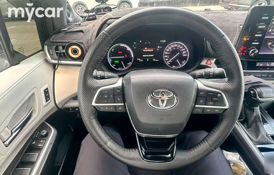 Toyota Sienna 2022