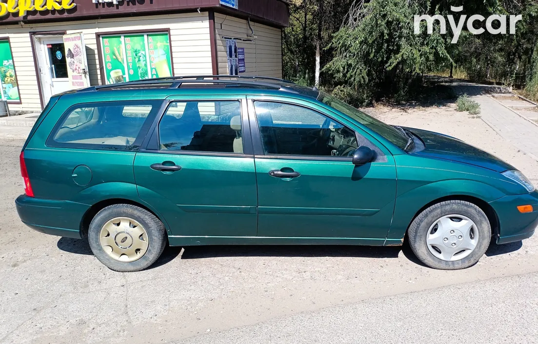 Ford Focus 2000
