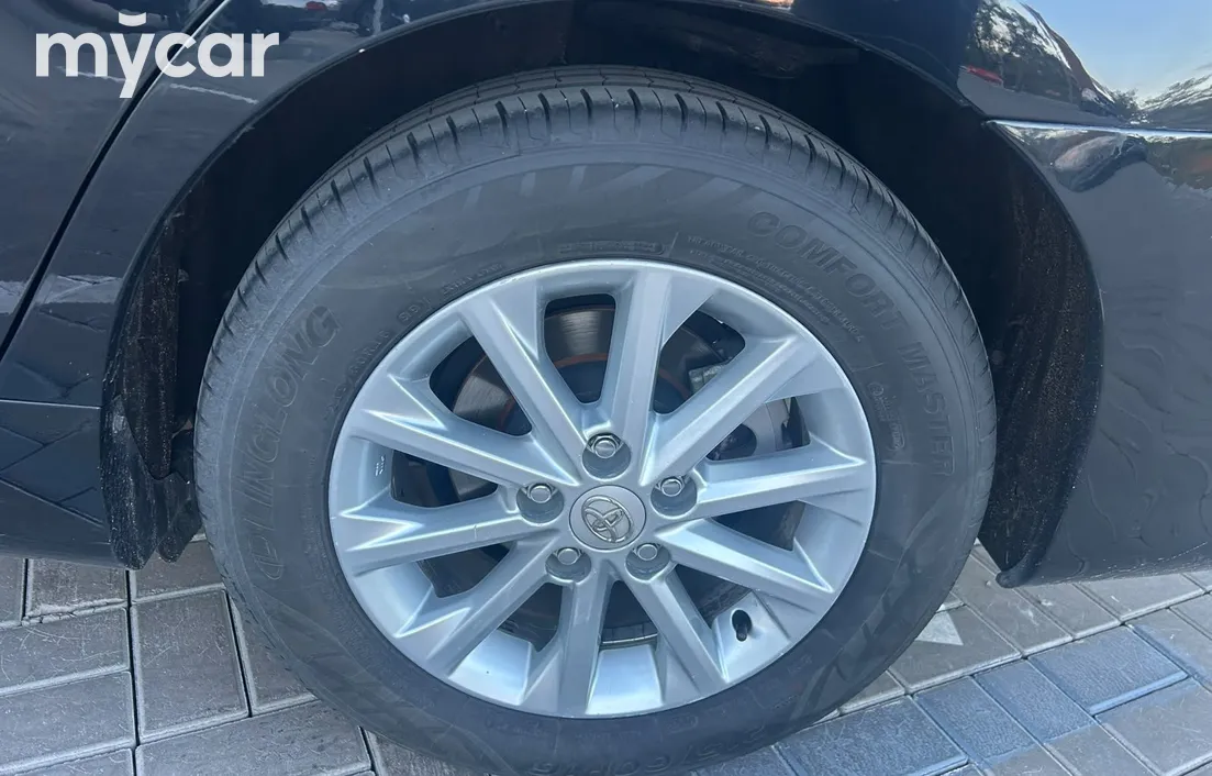 Toyota Camry 2015