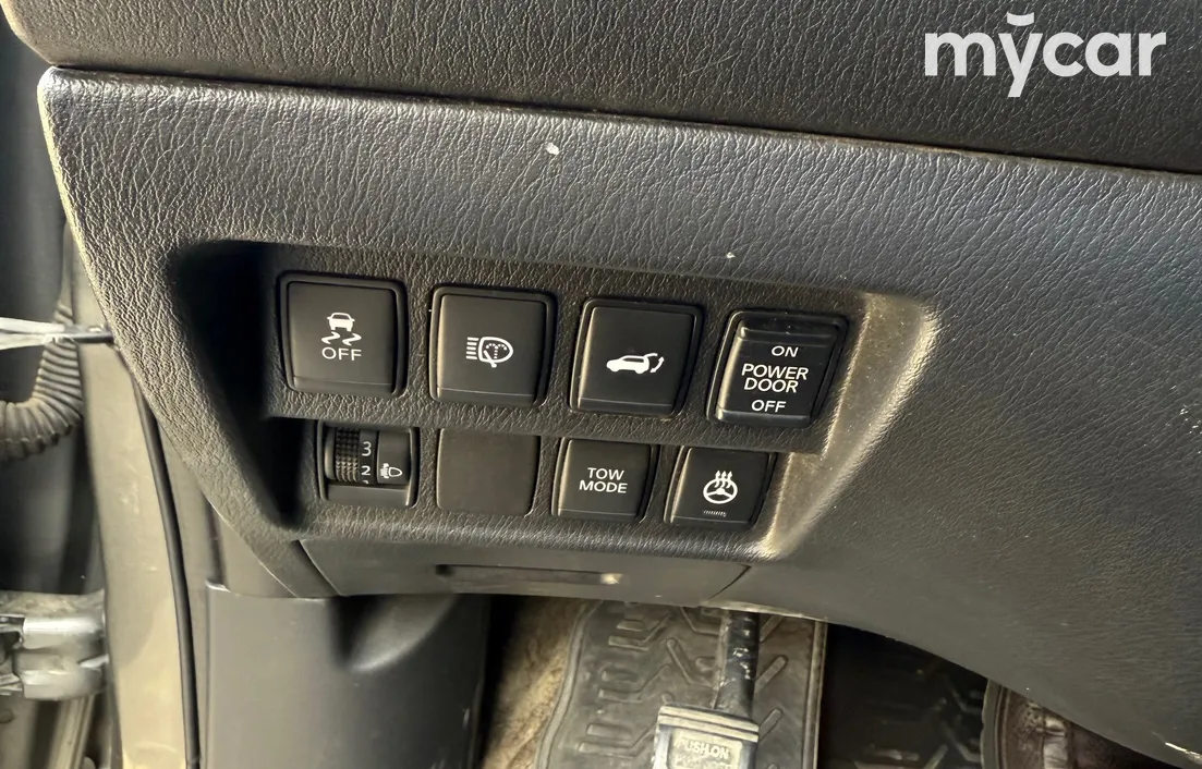 Nissan Pathfinder 2014