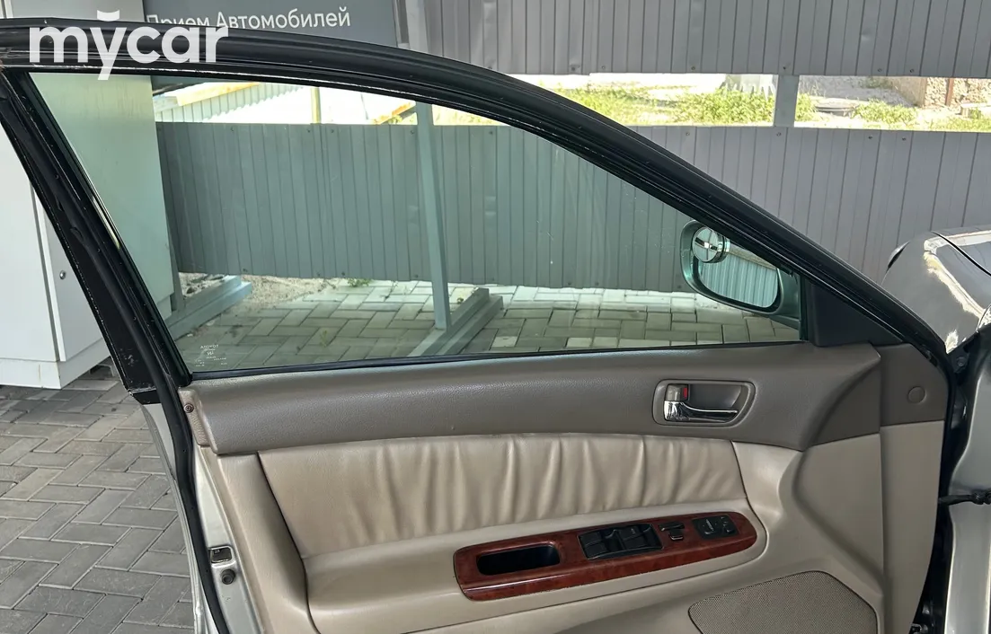Toyota Camry 2005