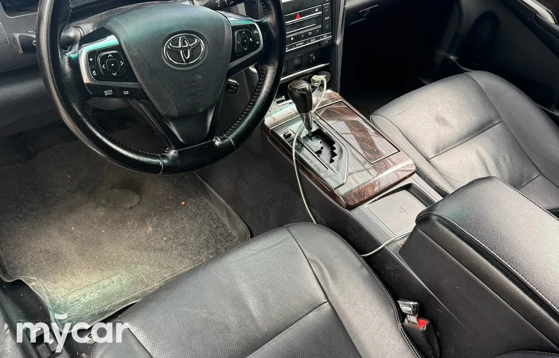 Toyota Camry 2015